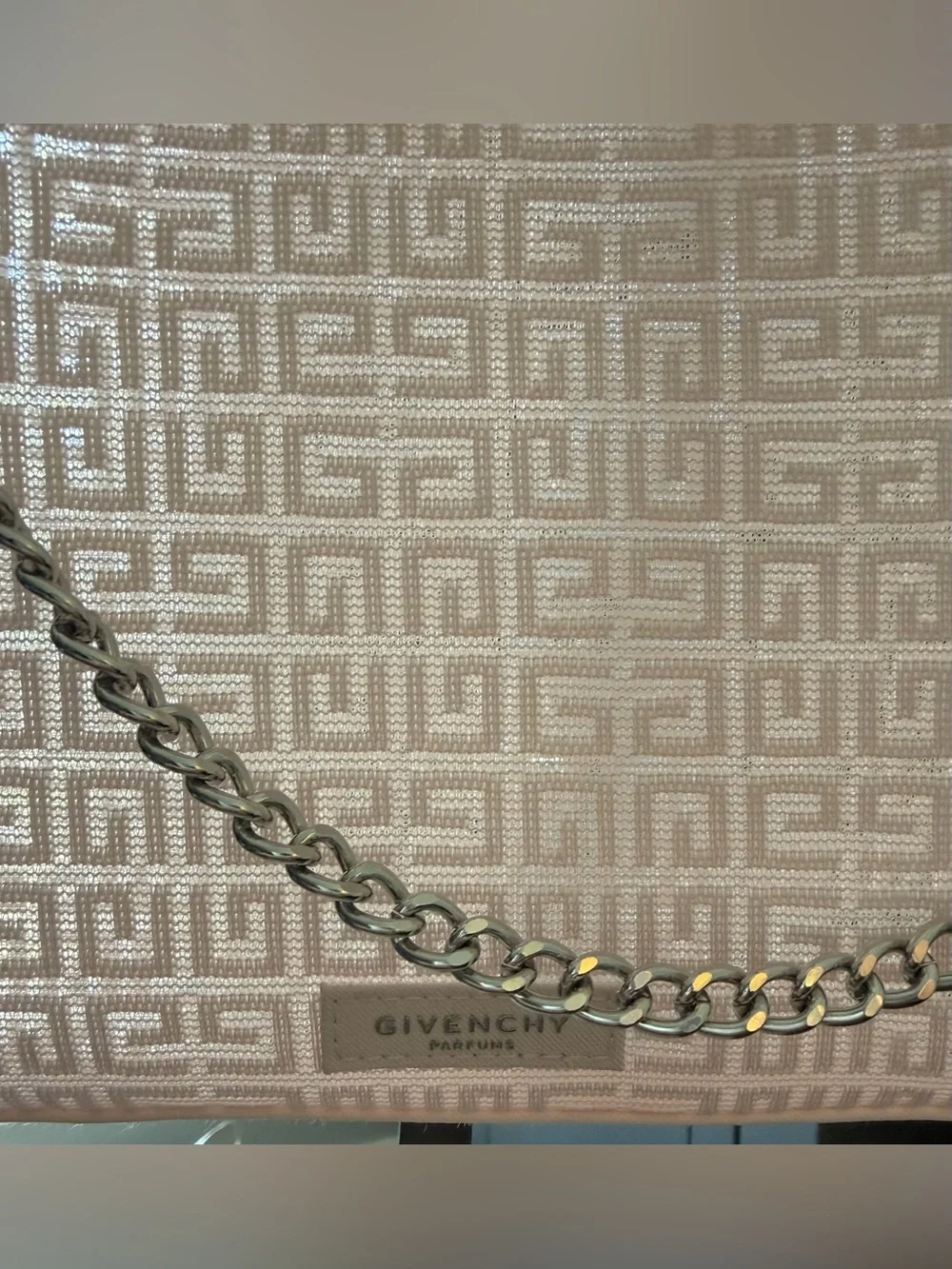 GIVENCHY Parfums bag GWP item